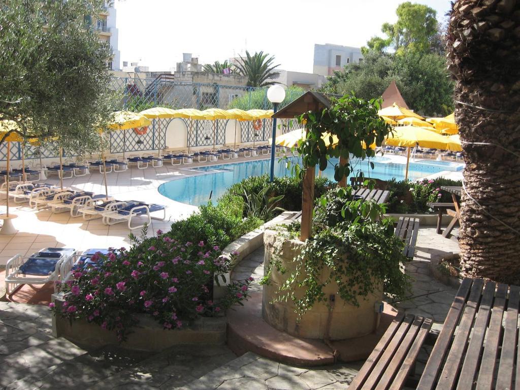 Апарт отель Club Salina Wharf Аура Экстерьер фото