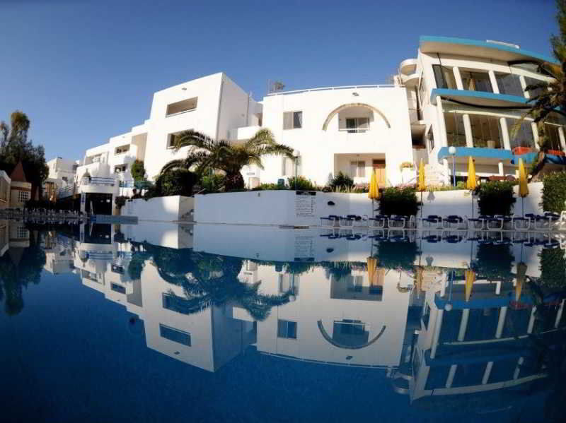 Апарт отель Club Salina Wharf Аура Экстерьер фото